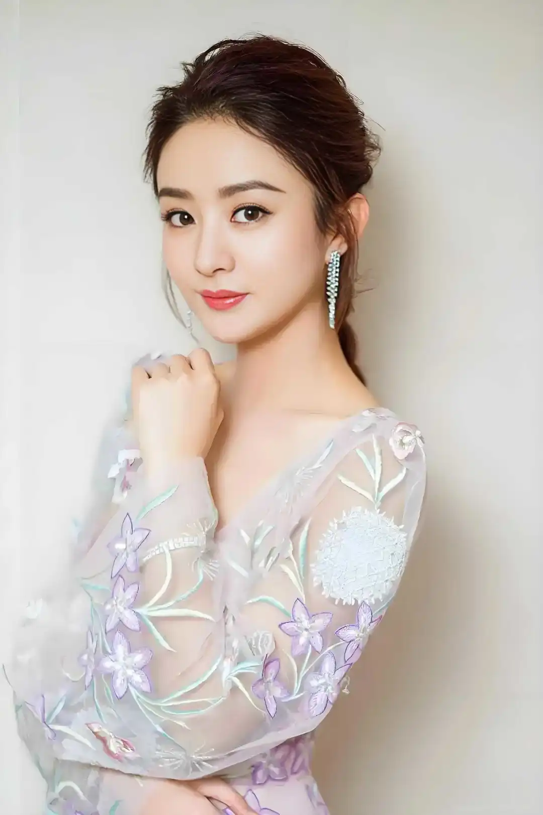 [美女简介＆绝美图片18张-赵丽颖]