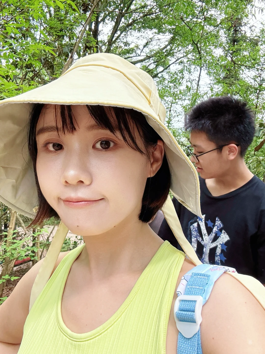 40岁，我的背看不出一点训练痕迹