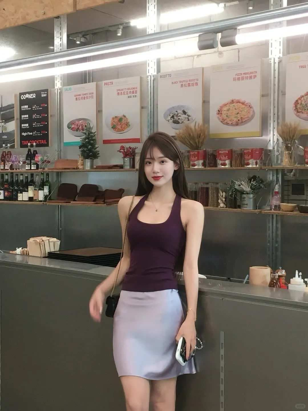 一个辣妹去吃披萨啦pizza🍕