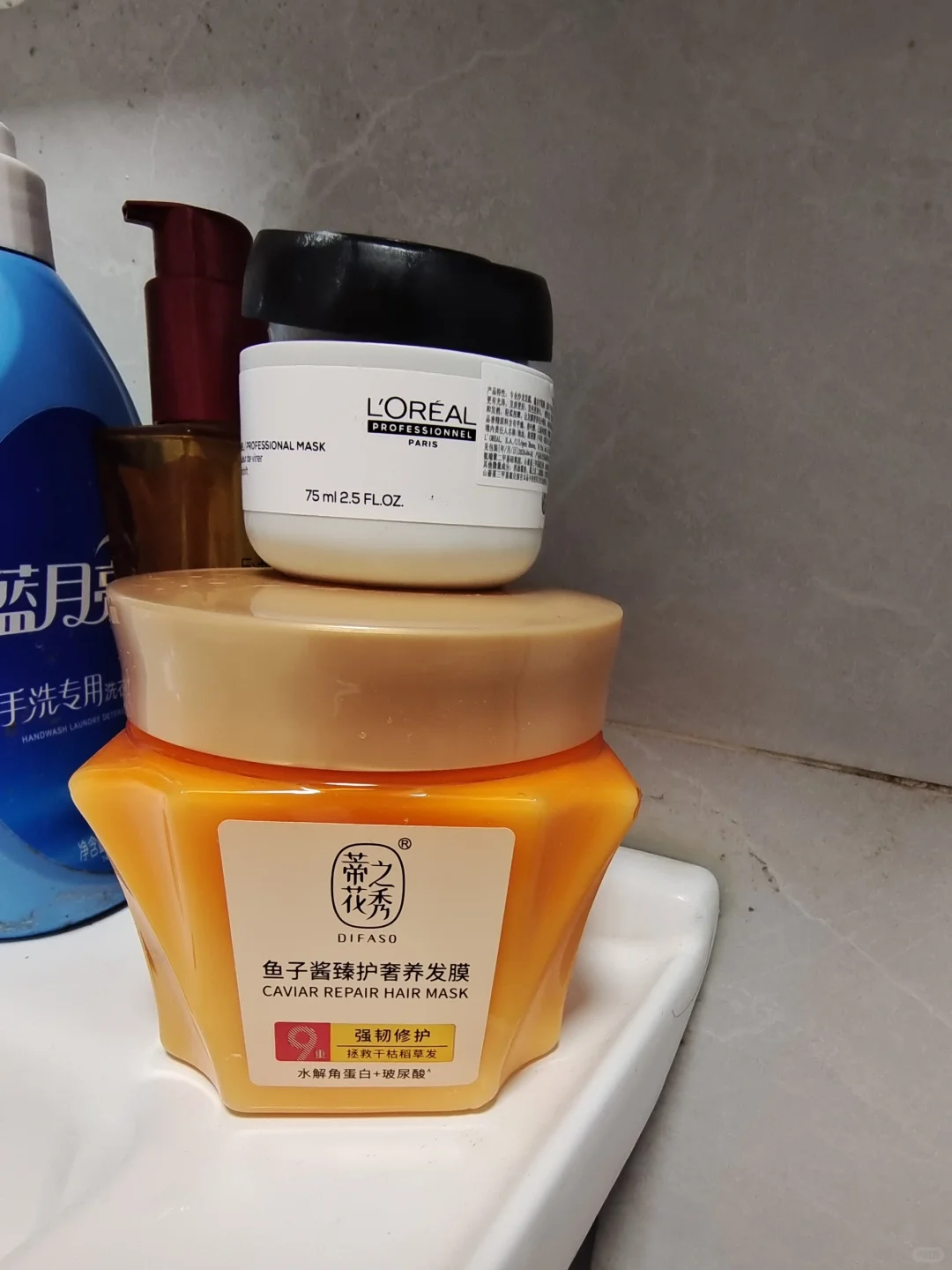 价格和容量成反比的两款护发素😂