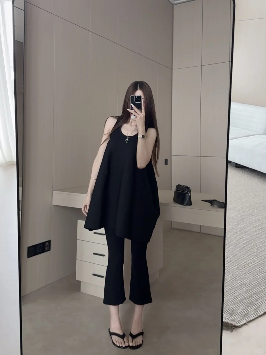 气质大美女都这样穿