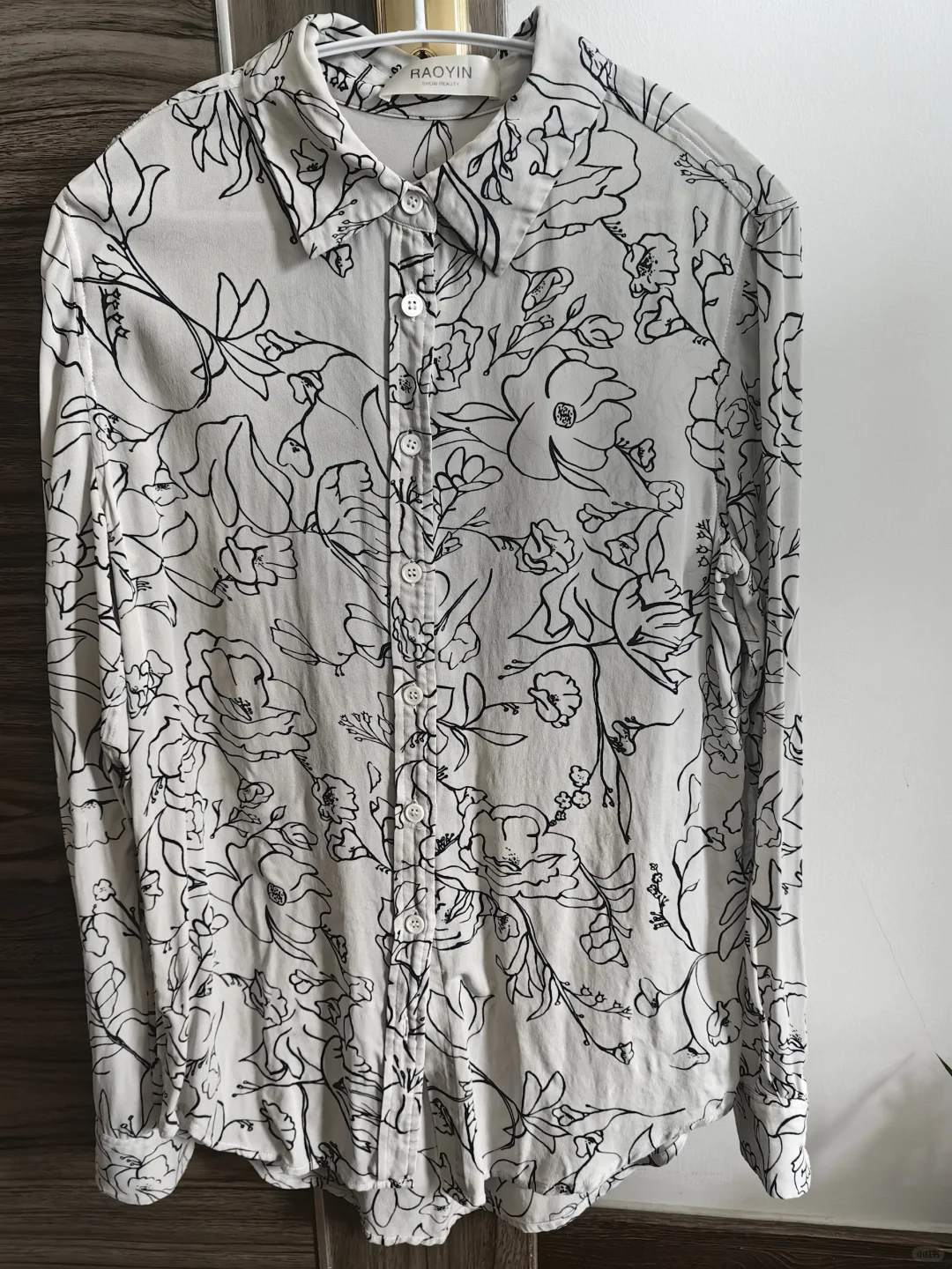 瑜伽服不到2️⃣0️⃣ 真丝衬衣不5️⃣0️⃣