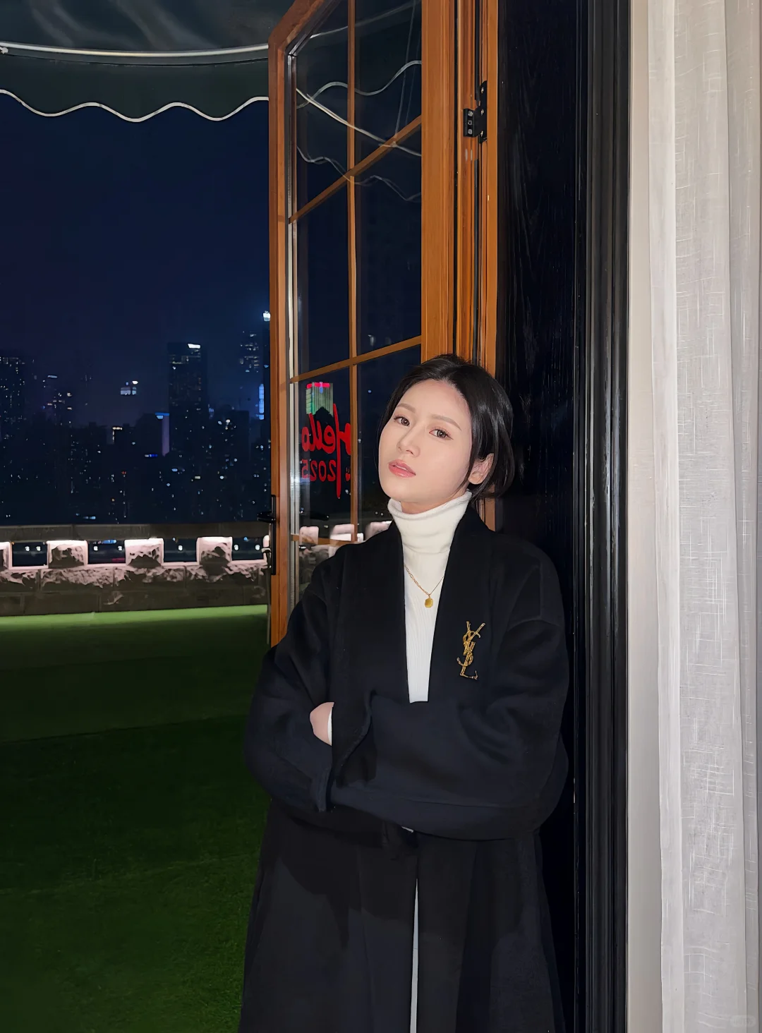 长得御姐的人更恋爱脑实锤了