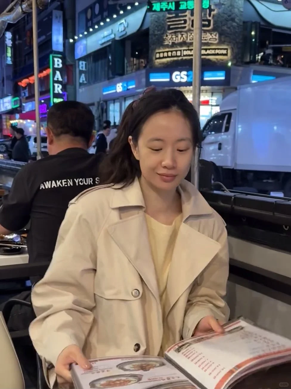 李梦这么敢嘛？纯素颜！🤯