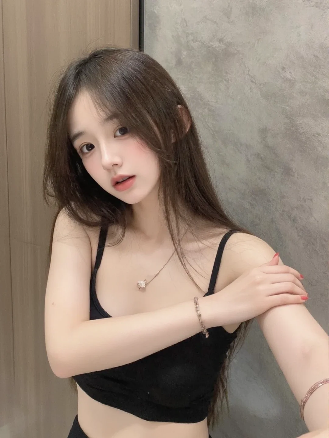 是我喜欢的清冷女孩儿🤍