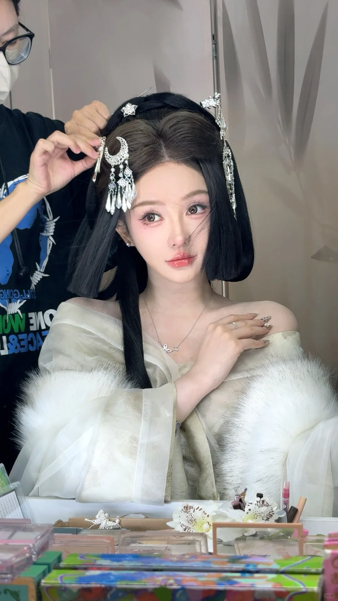 画人画骨难画心
