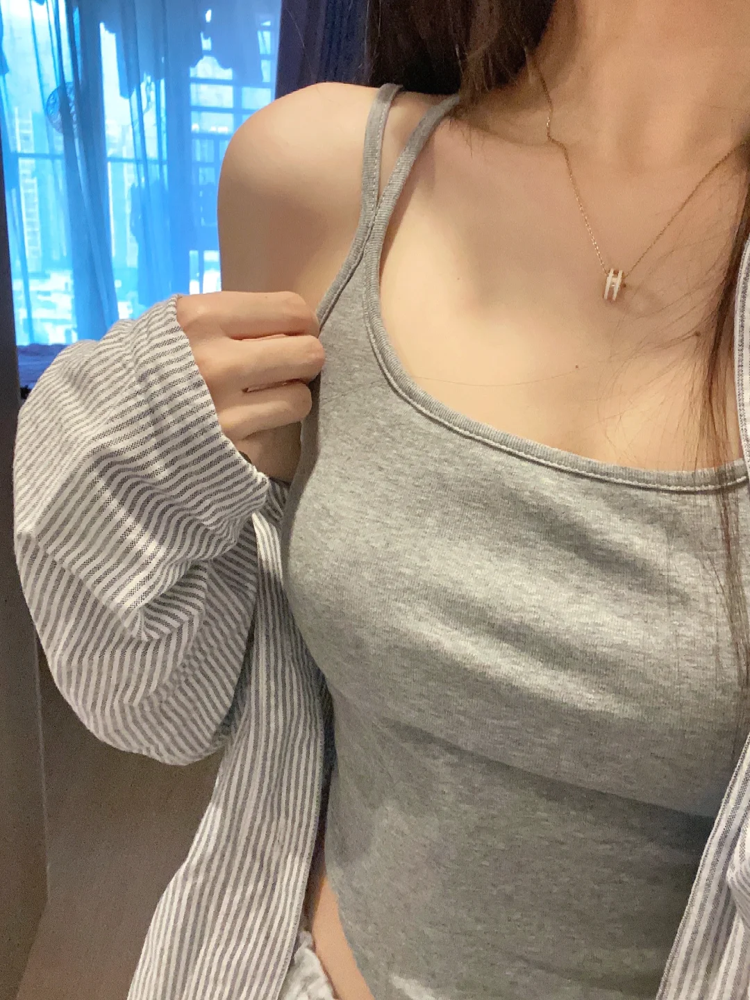 谁会拒绝好看又显瘦的吊带啊啊啊啊