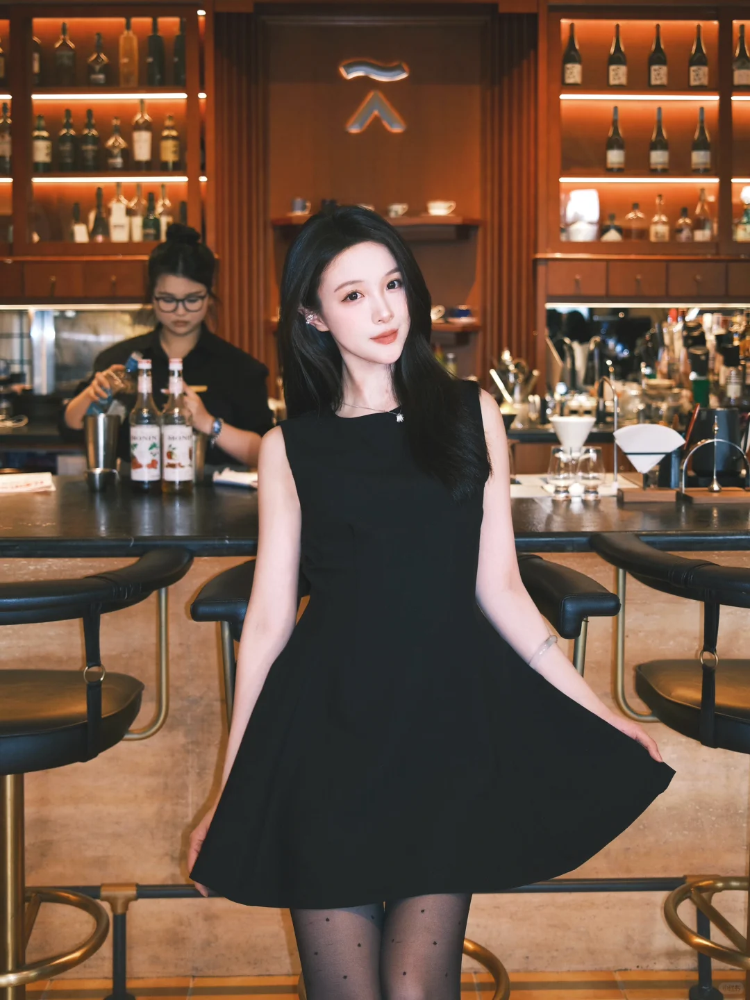 今年第一条小黑裙🖤