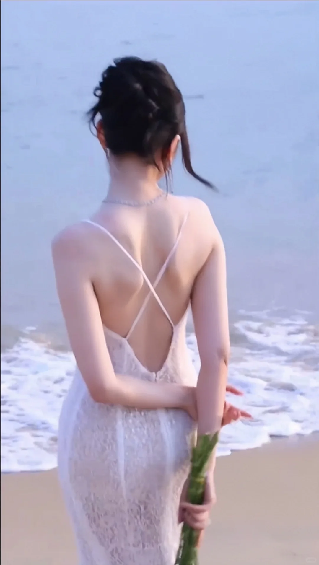 张天爱身材比例真的一绝 优美曲线混剪