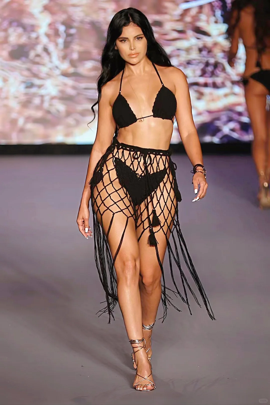 Liliana Montoya 内衣秀