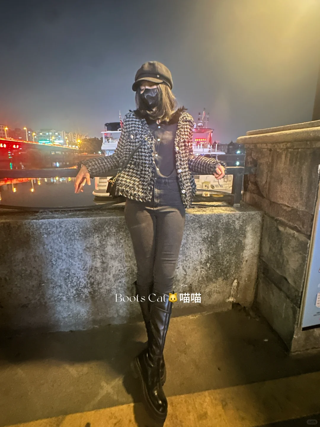 你永远不知道酷酷的靴子里还藏着什么袜子