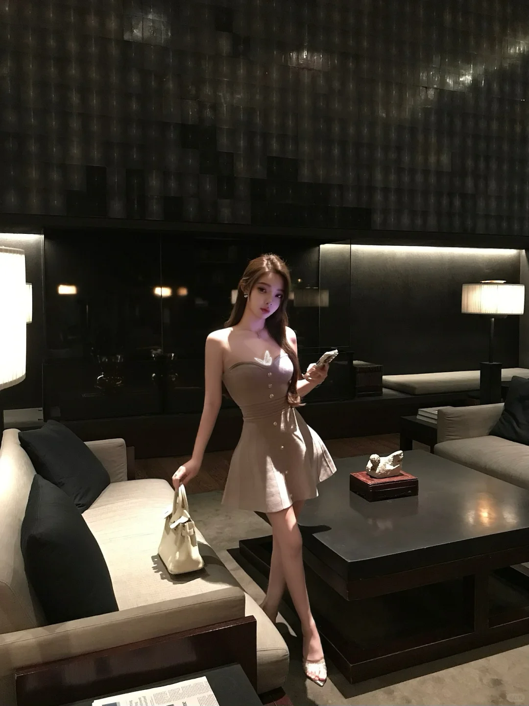 看不透的话还是模糊一点好