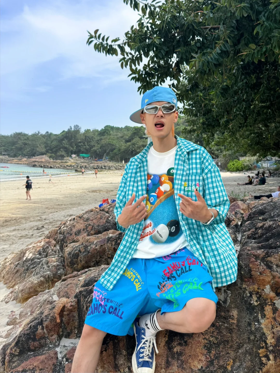 人生不过三万天 多玩一天是一天🌊