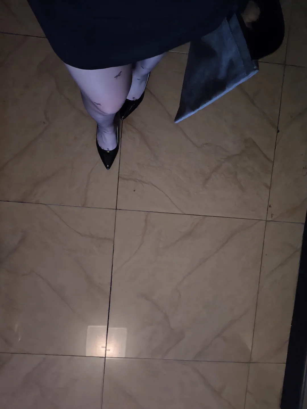 黑丝高跟衬衣包臀裙，30+温柔优雅OL大姐姐