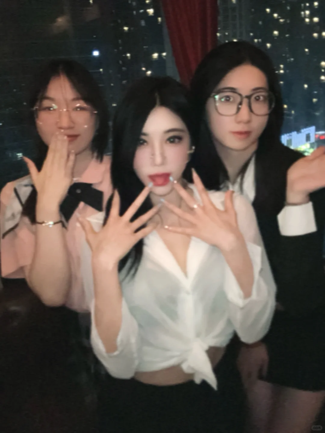 早安！這個欠調教的世界