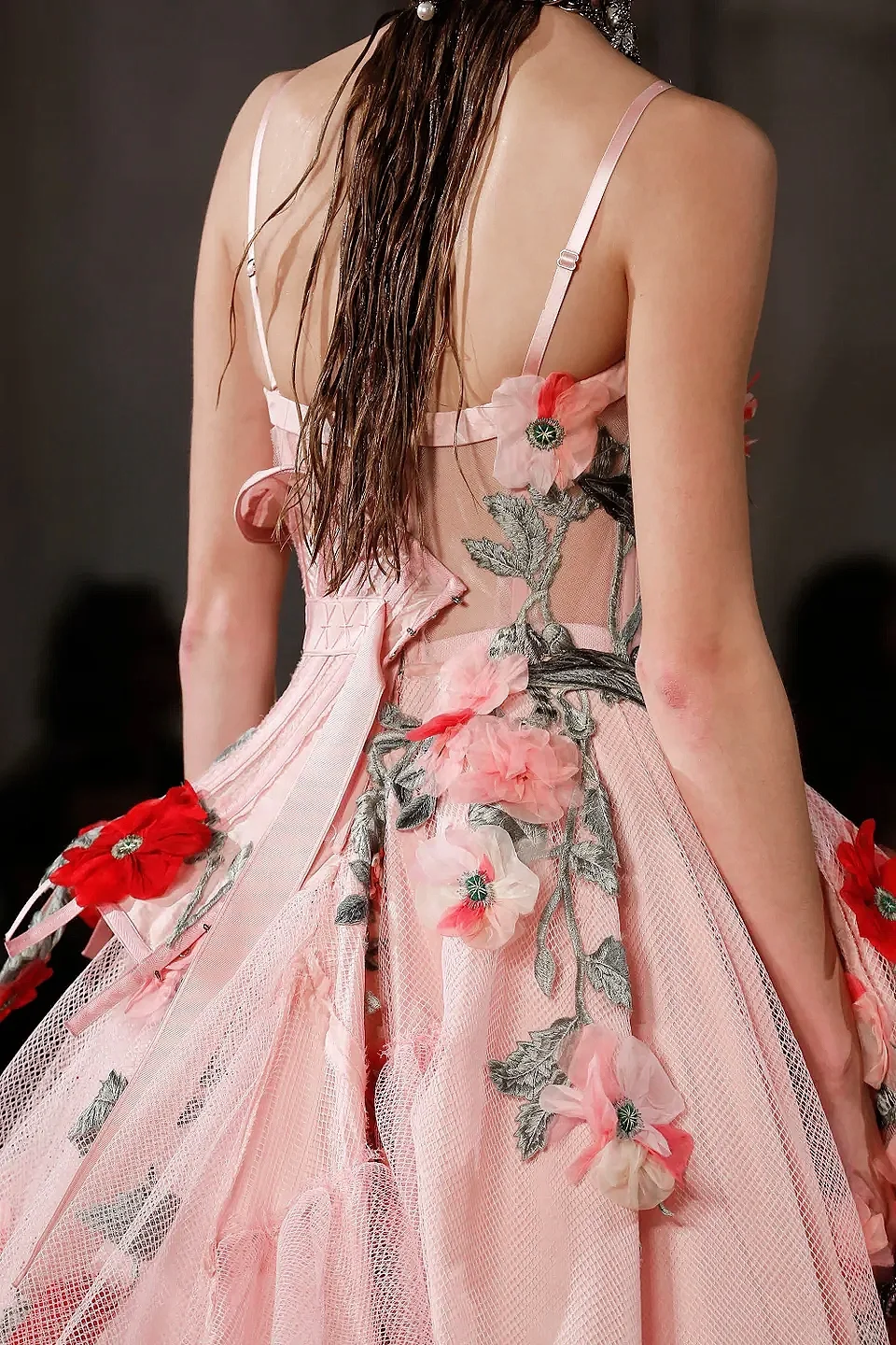 Alexander Mcqueen 2018春🕊️复古蕾丝胸衣