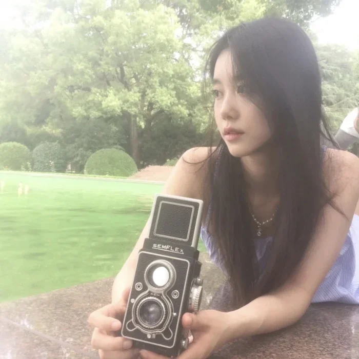 摄影头像女^O^.