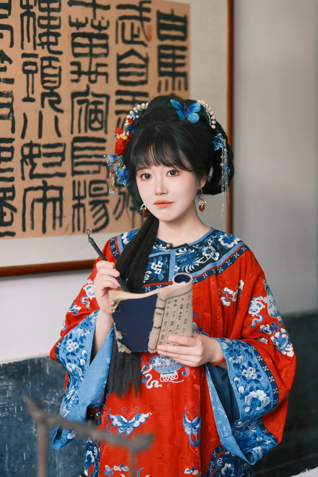最经典的红色清汉女🥀颓唐又有风情~