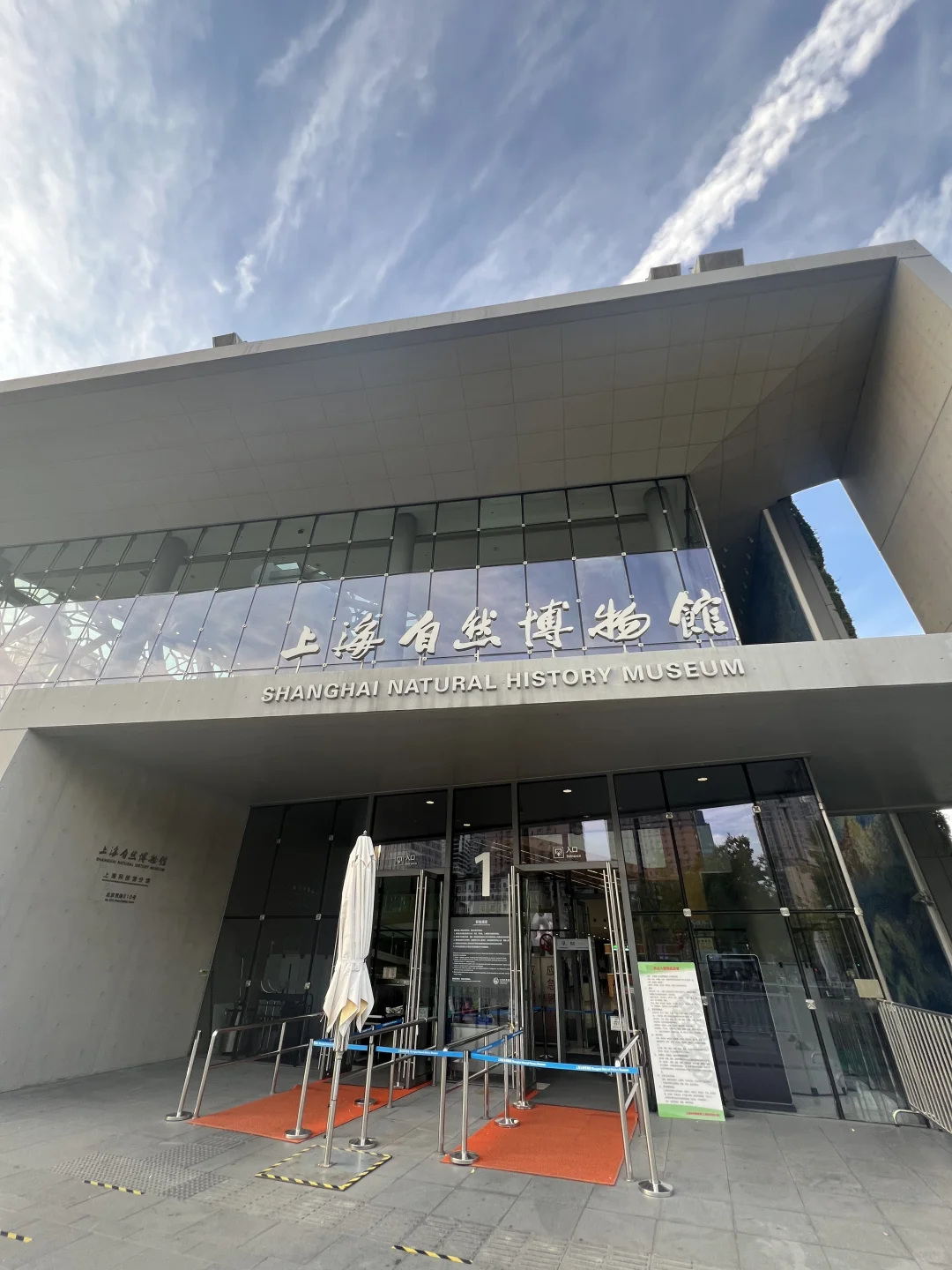 提前适应宿醉带娃的一天
