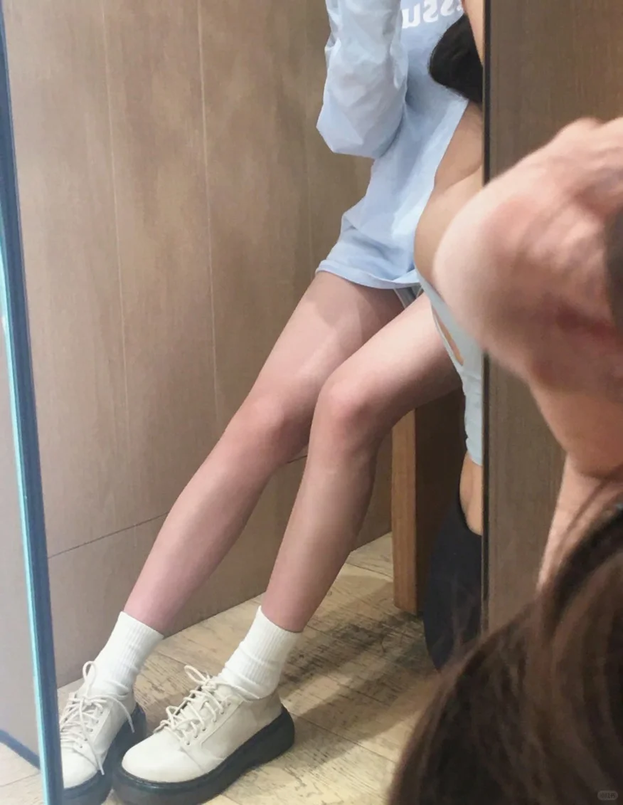 小白袜YYDS
