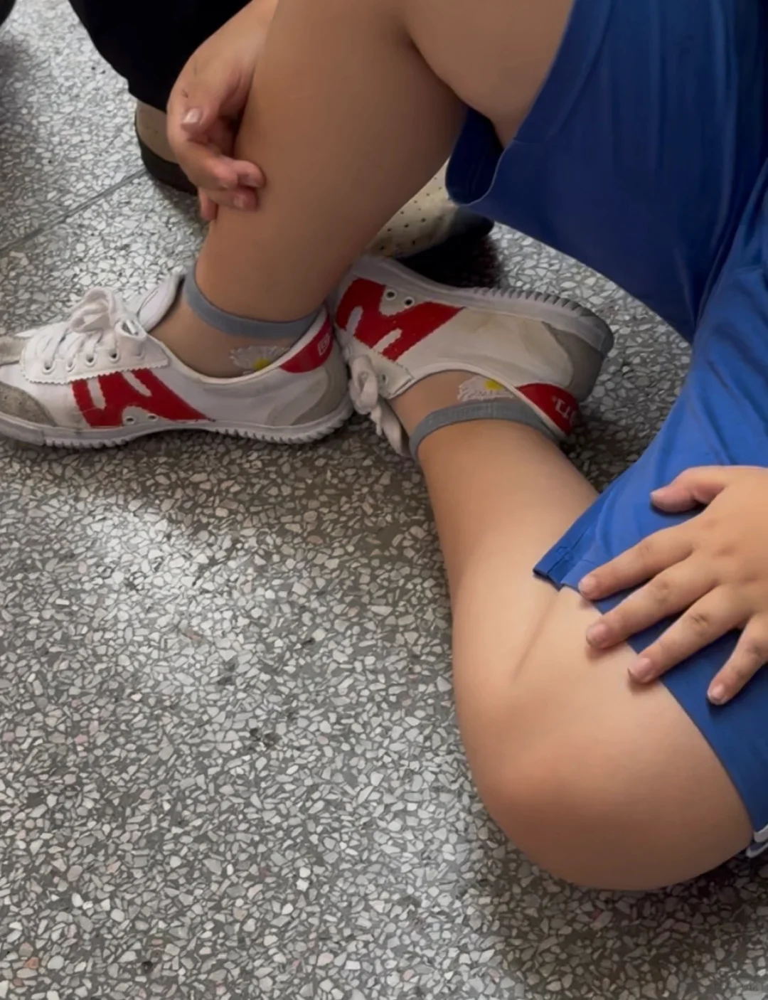 学生的可爱袜子