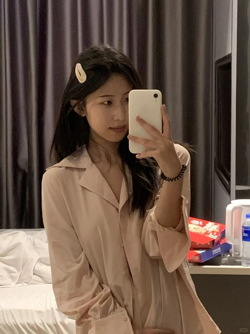 00后女教师 | 发现雌J素才是“少女感”的关键