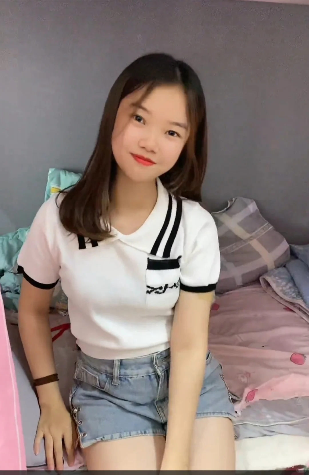 车间里面有颜有能力的厂妹