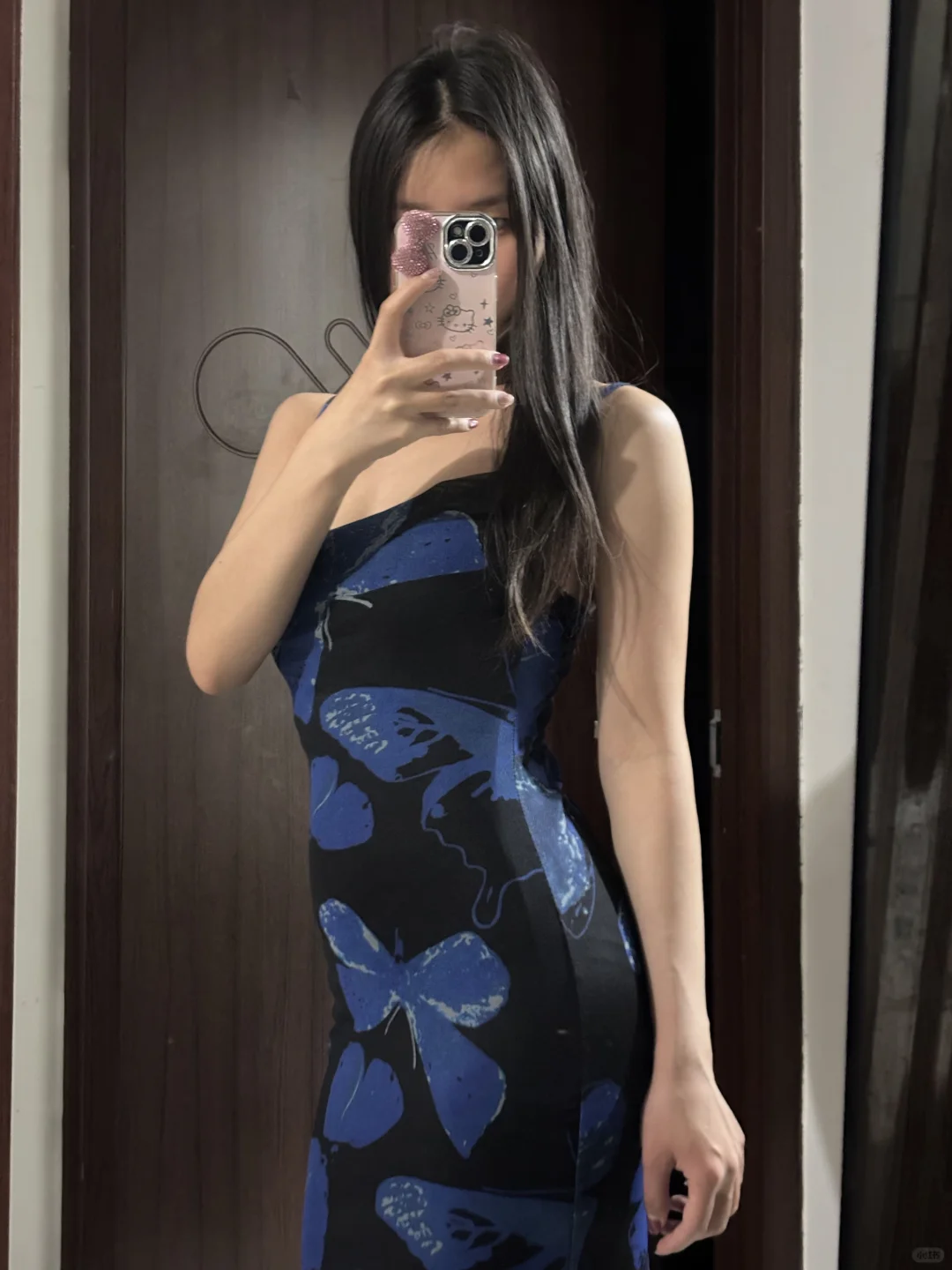 好喜欢这条性感包臀裙