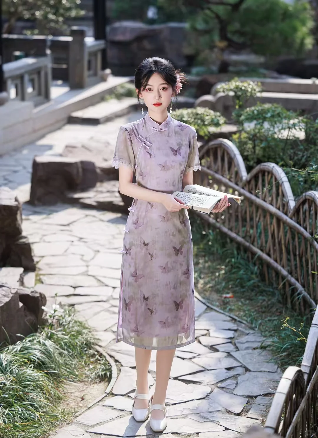 💜今年少不了紫色系的旗袍！
