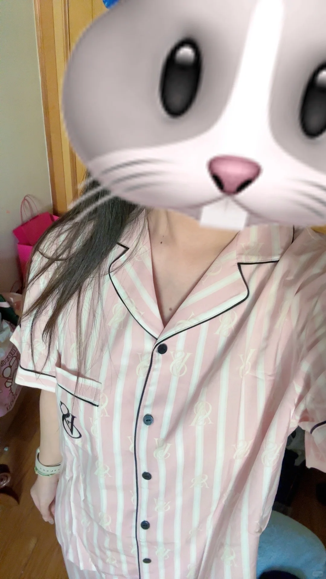 直播间买的维密睡衣留不留