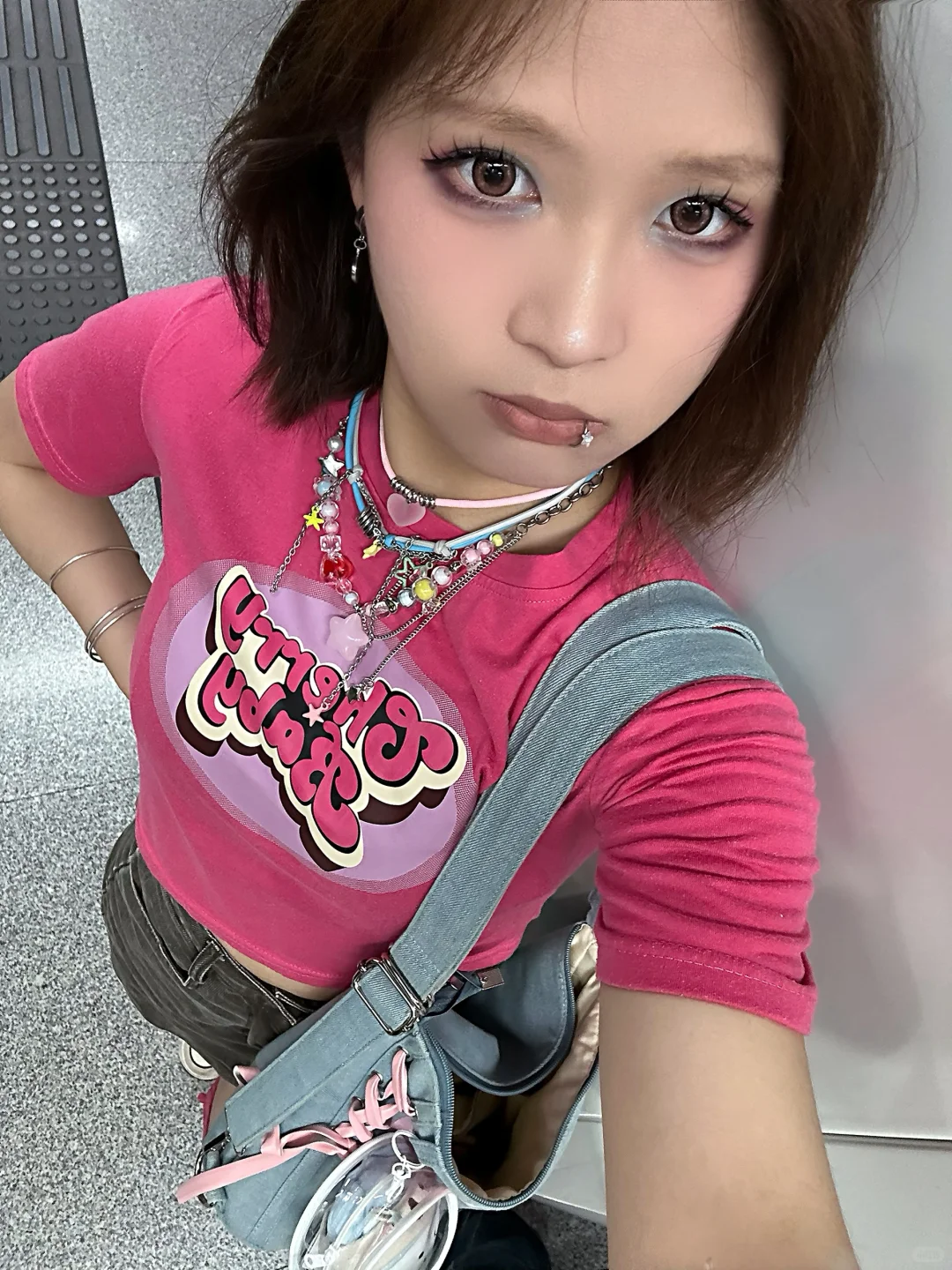 喂、泥肿么站辣莫高、