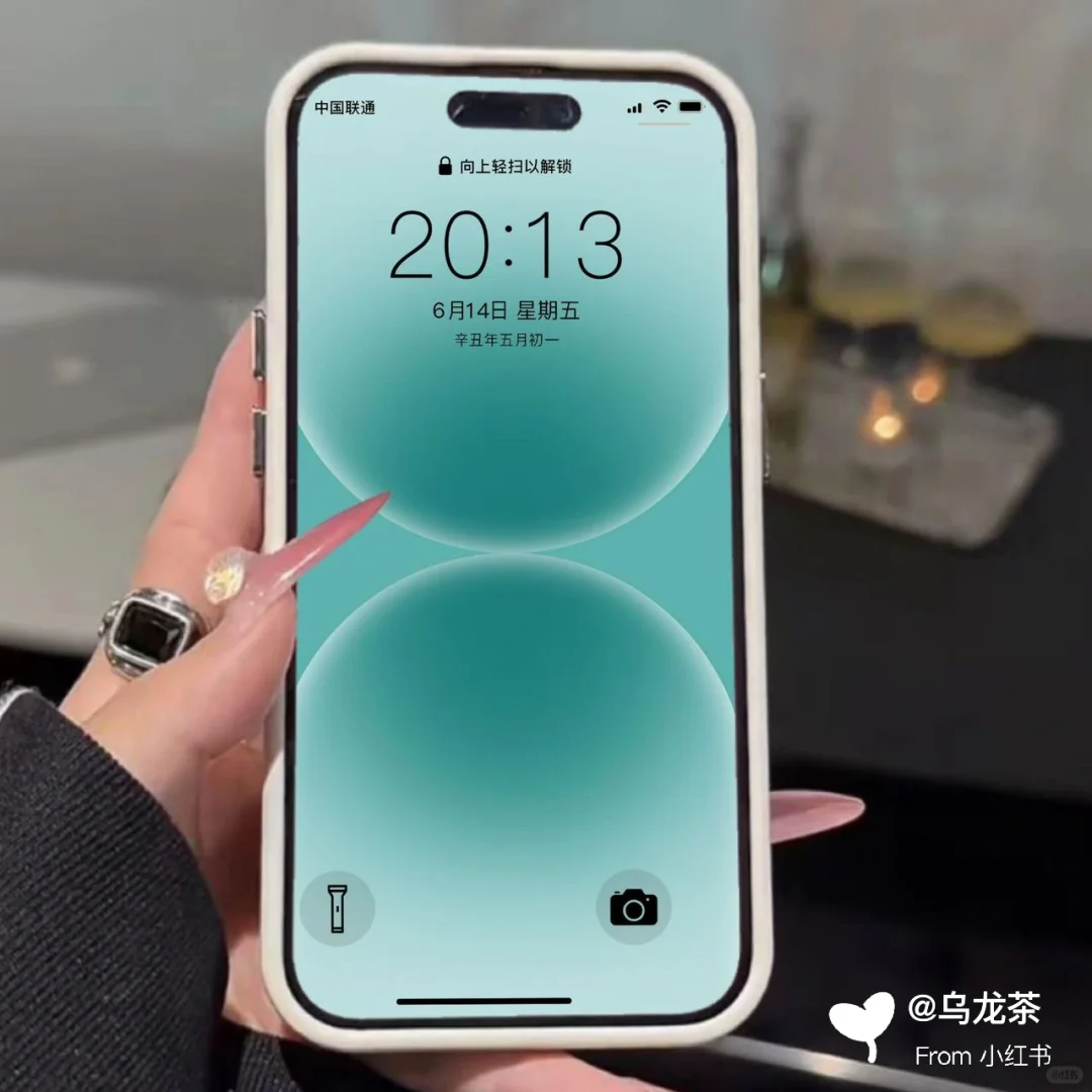 2025壁纸｜极简风 IOS 衍生壁纸