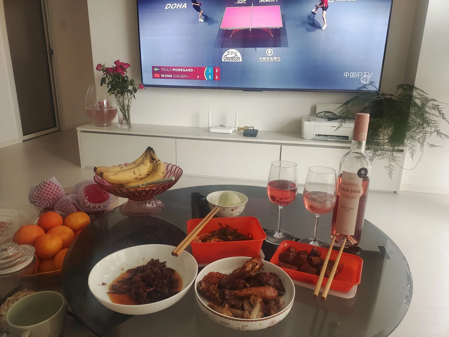 离异少妇不带娃的一天