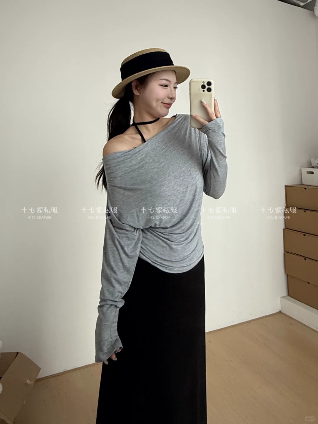 经典黑灰配穿出气质女人味