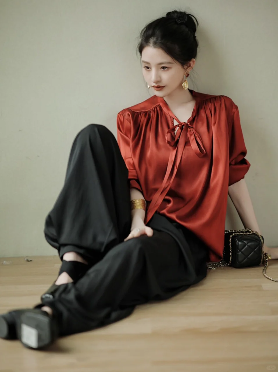 红色旺中女啊