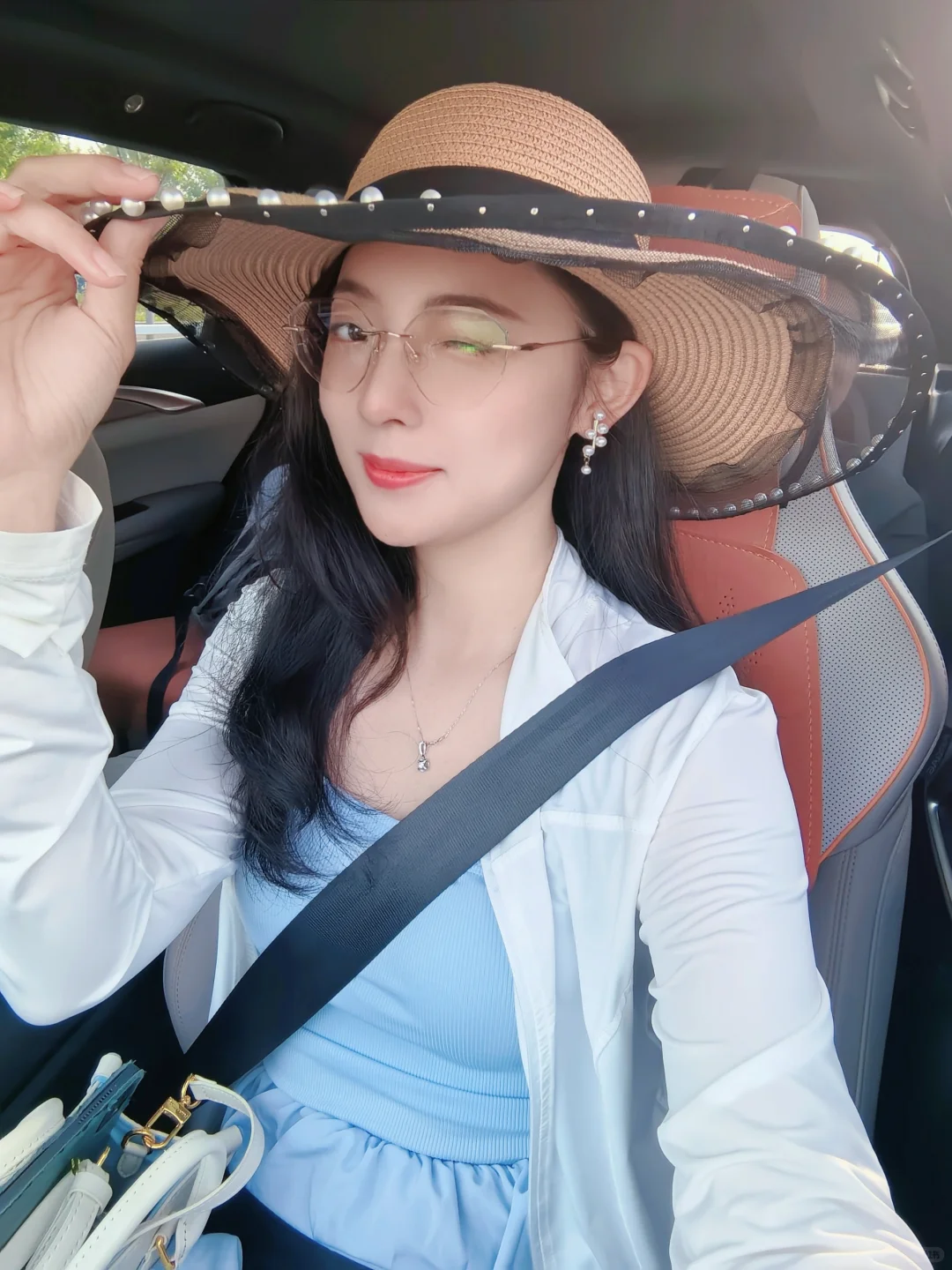 好了，我知道我很美，不用私信告诉我