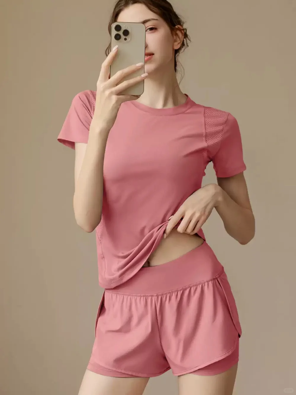 🌸显瘦短袖瑜伽服，日常运动都超有范✨
