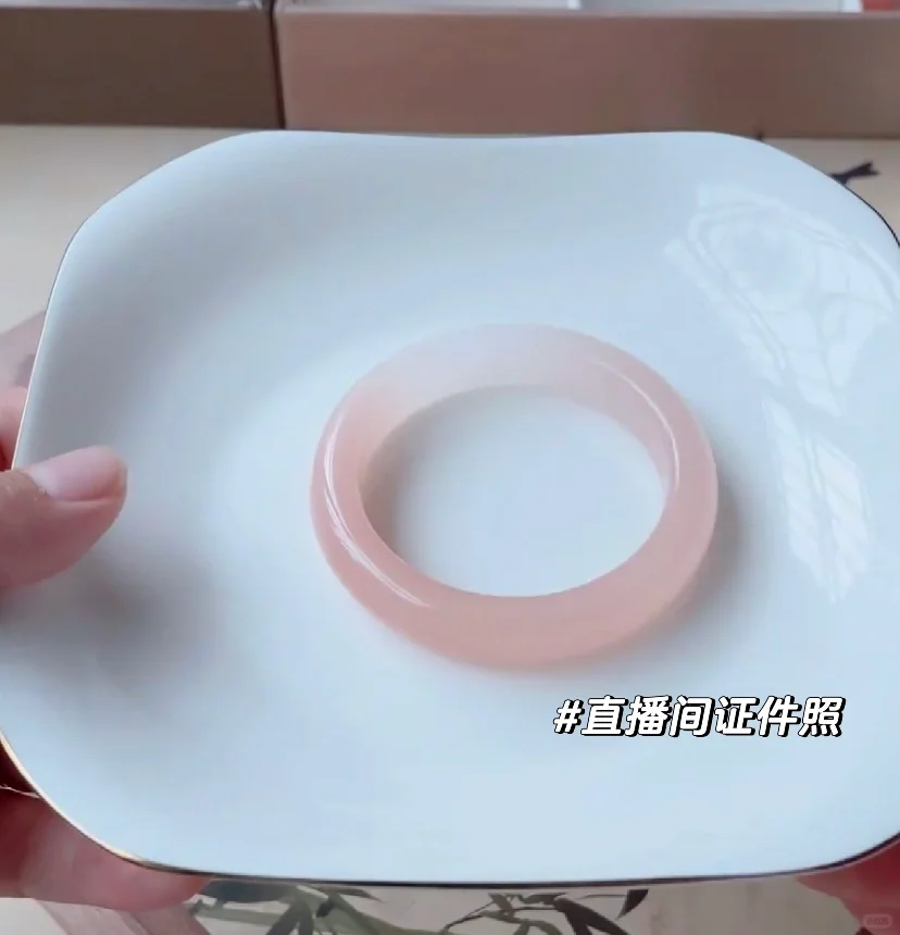 镯圈人都停一下！来看我的毕业级觅缘镯镯