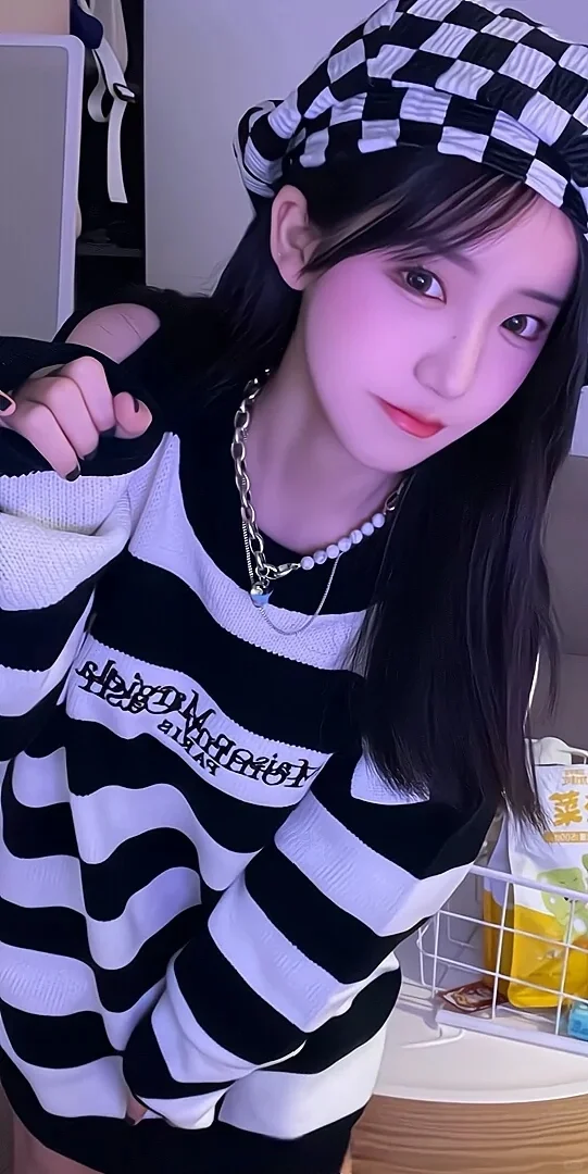 全屏美女壁纸 网络分享