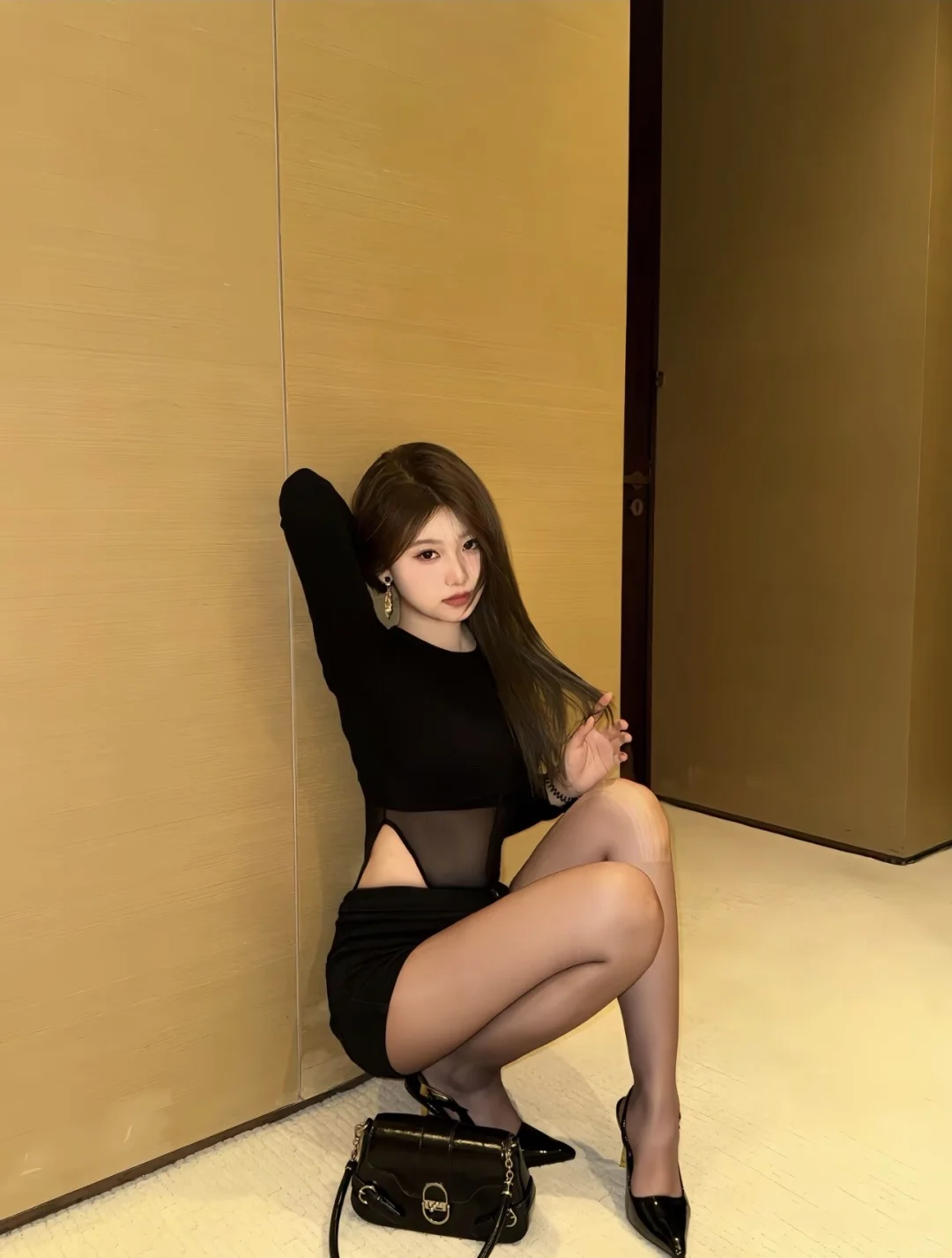 新人模特 在校女大 🉑️互动 寻摄影师