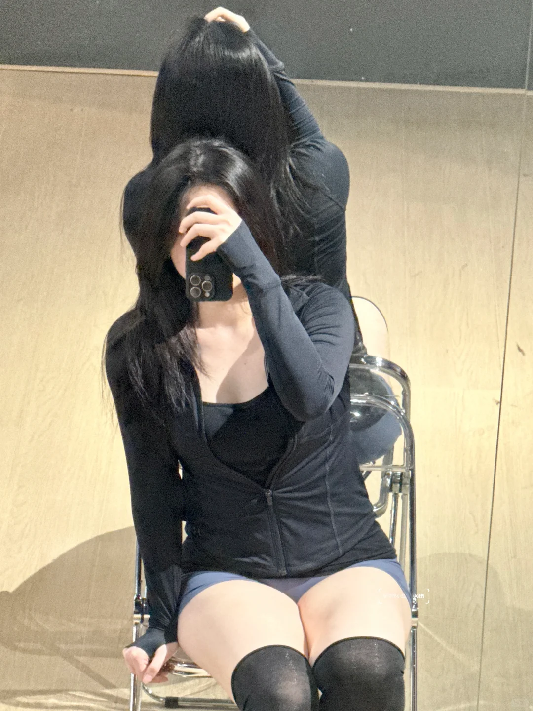 以后你的手机壁纸就换成我吧