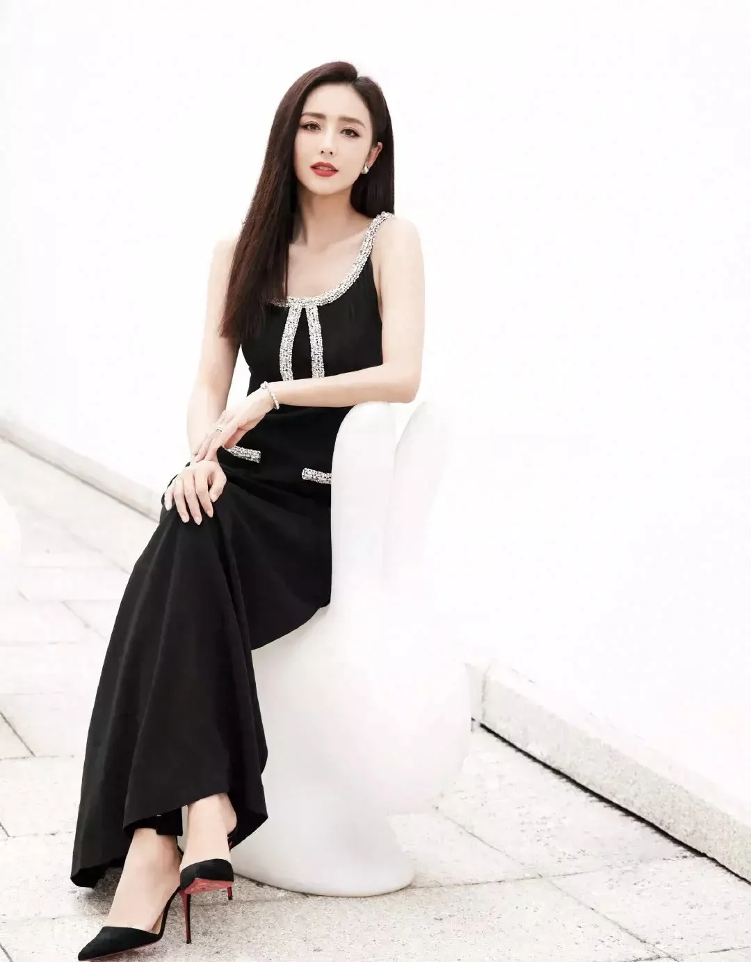 极品人妻感佟丽娅