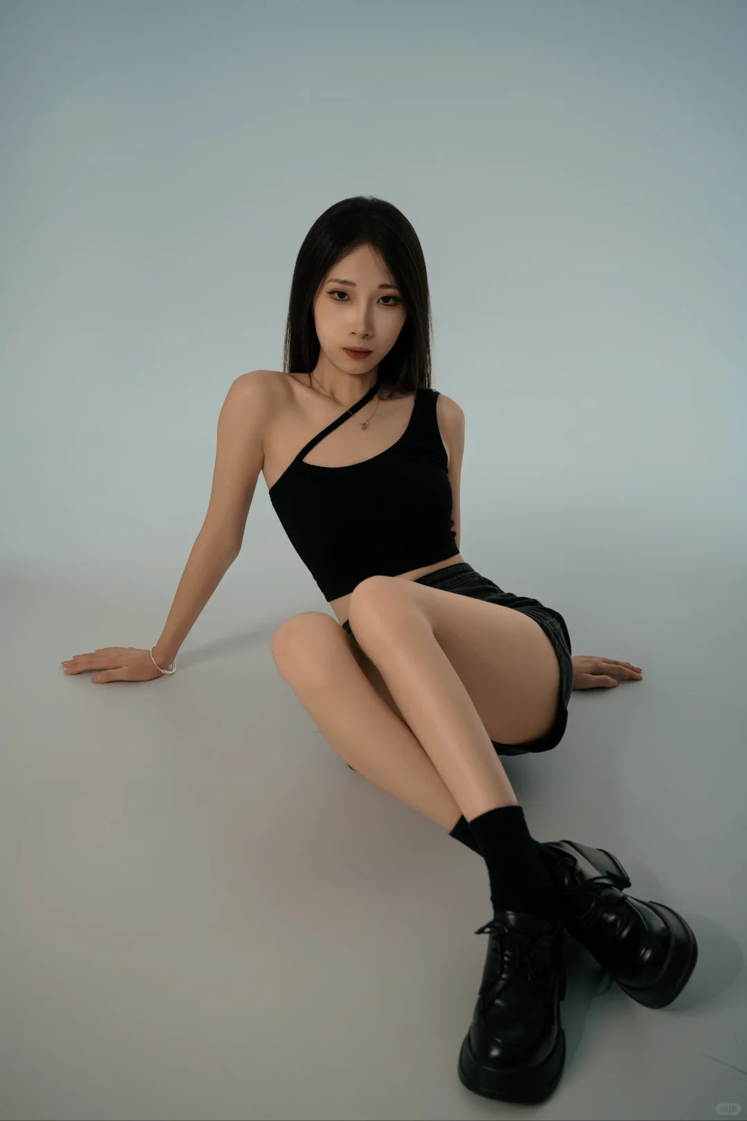 A4腰怎么拍都好看