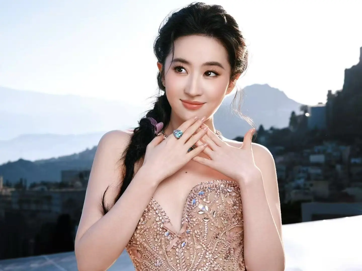刘亦菲就是我喜欢的明艳美人