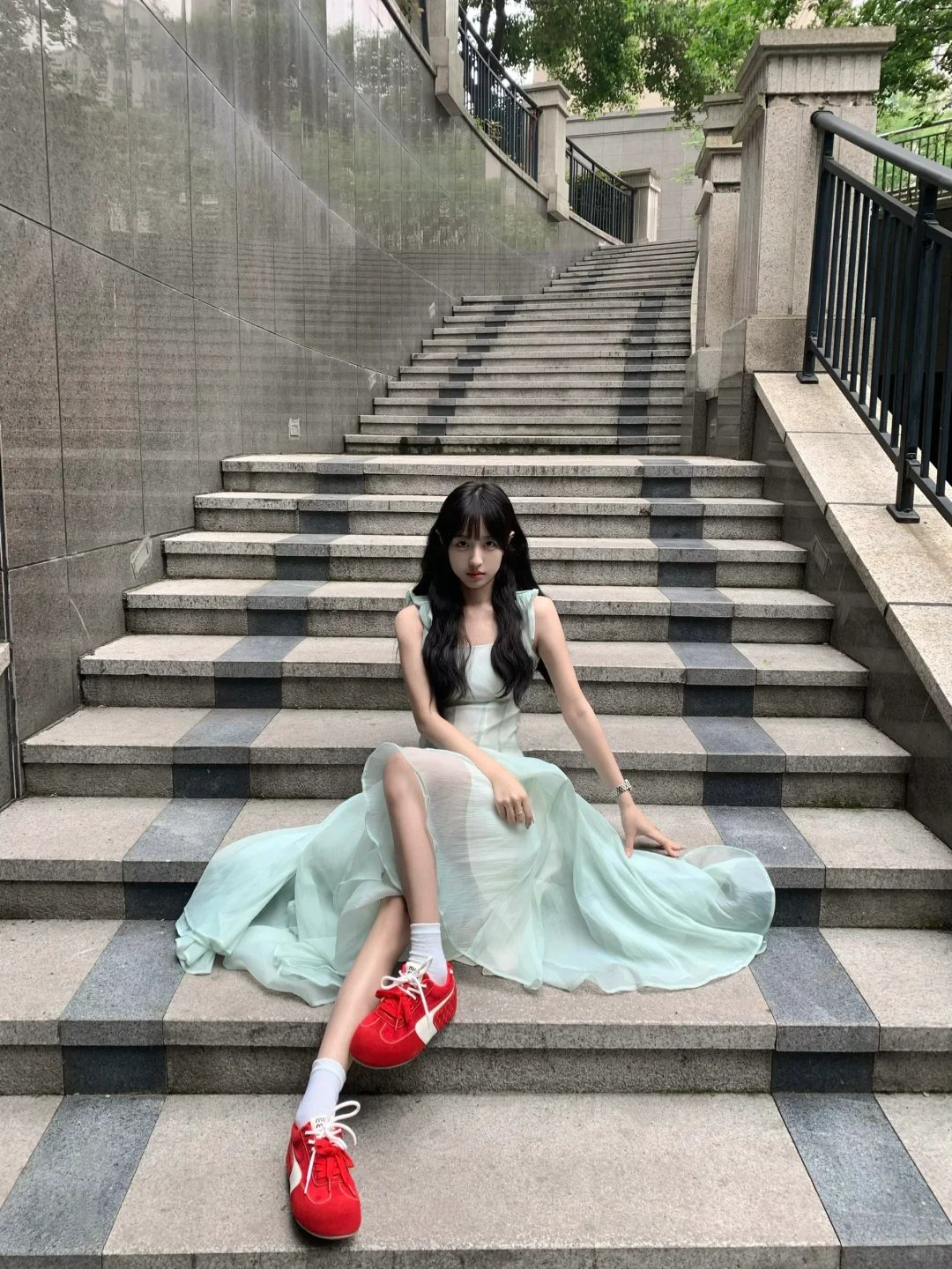 啊啊啊啊啊这个裙子 好美
