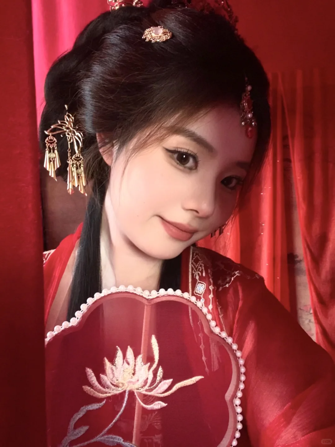 红妆｜建议所有女生都去穿一次红色汉服