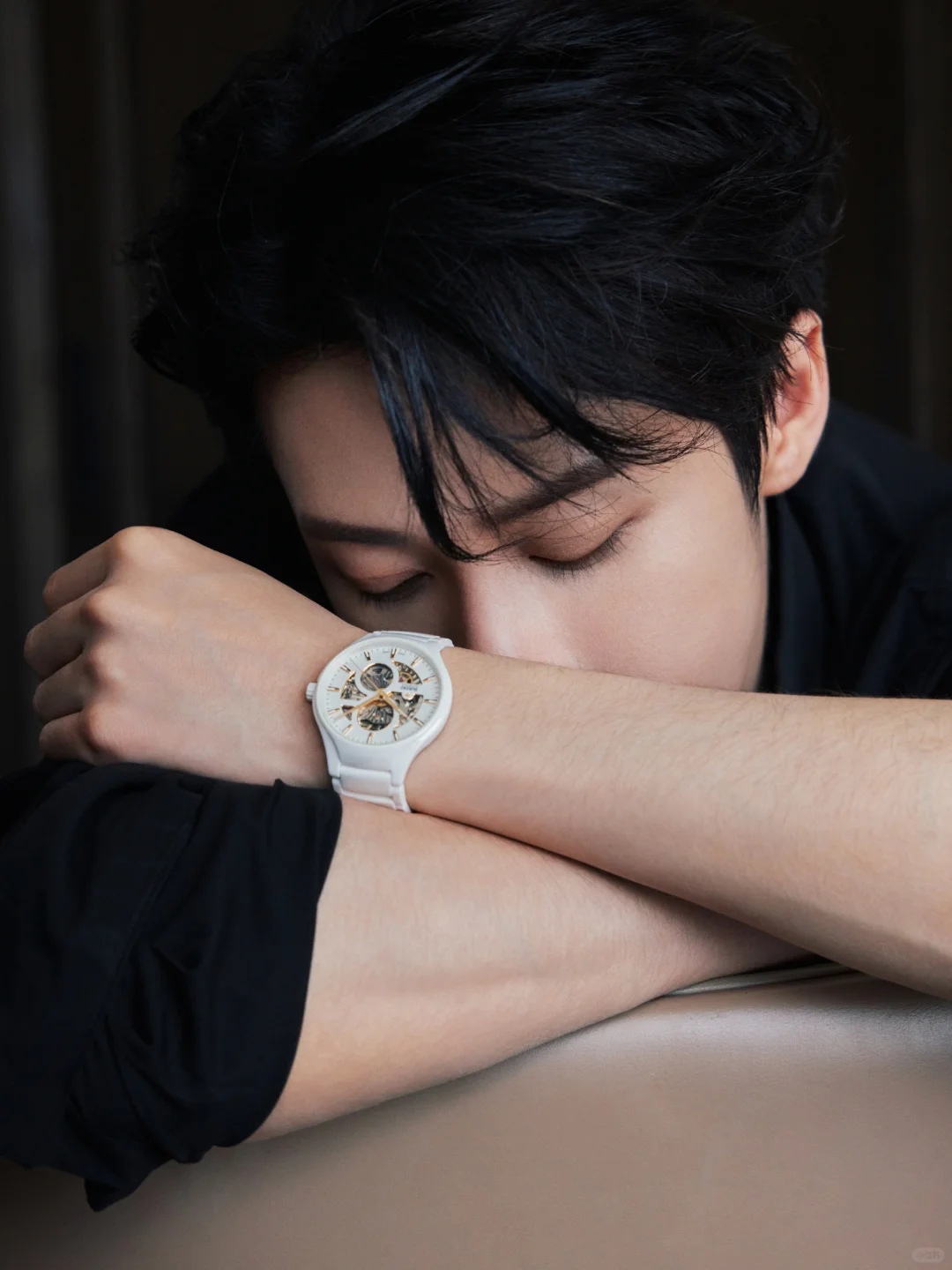 壁纸 ｜ 这个手😍