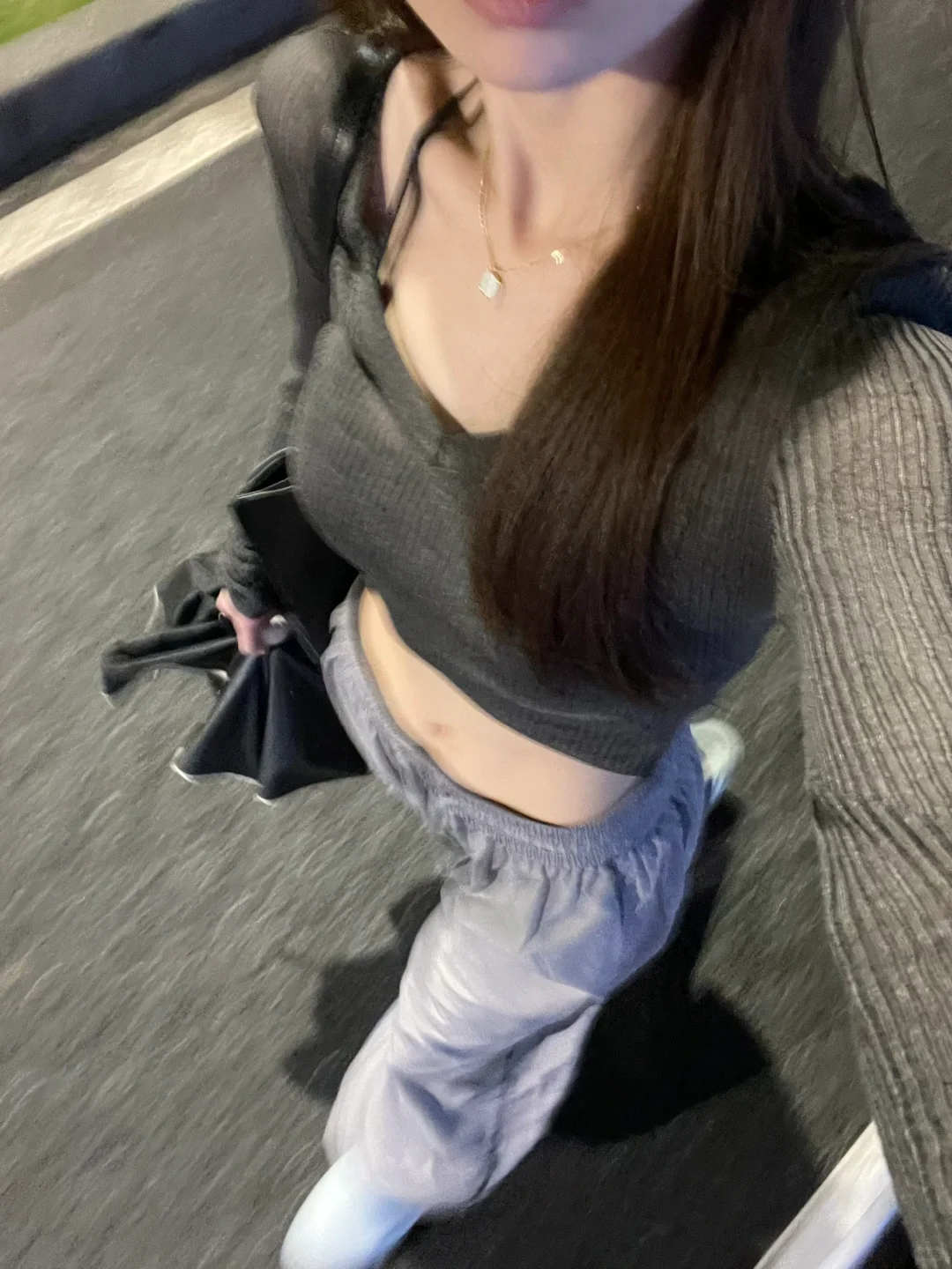 今天是薄薄一片人，发现了新穿法好辣！！！