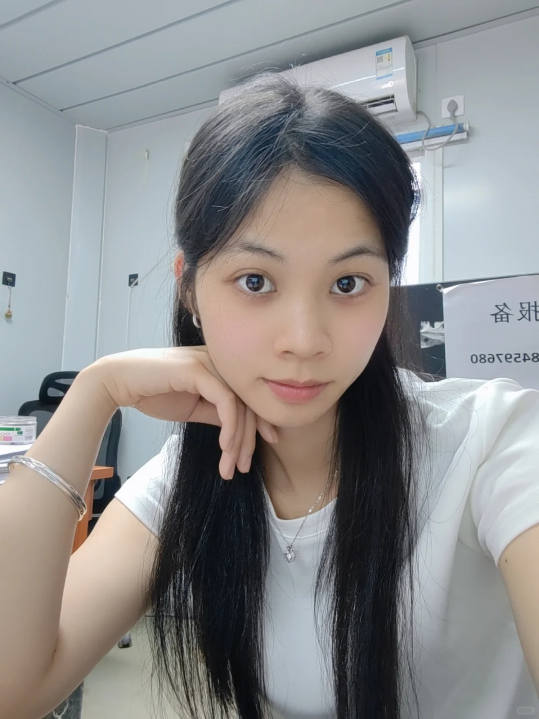 不化妆的白月光～