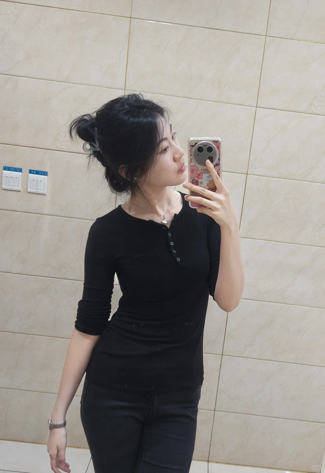 女孩子总是在年轻的时候